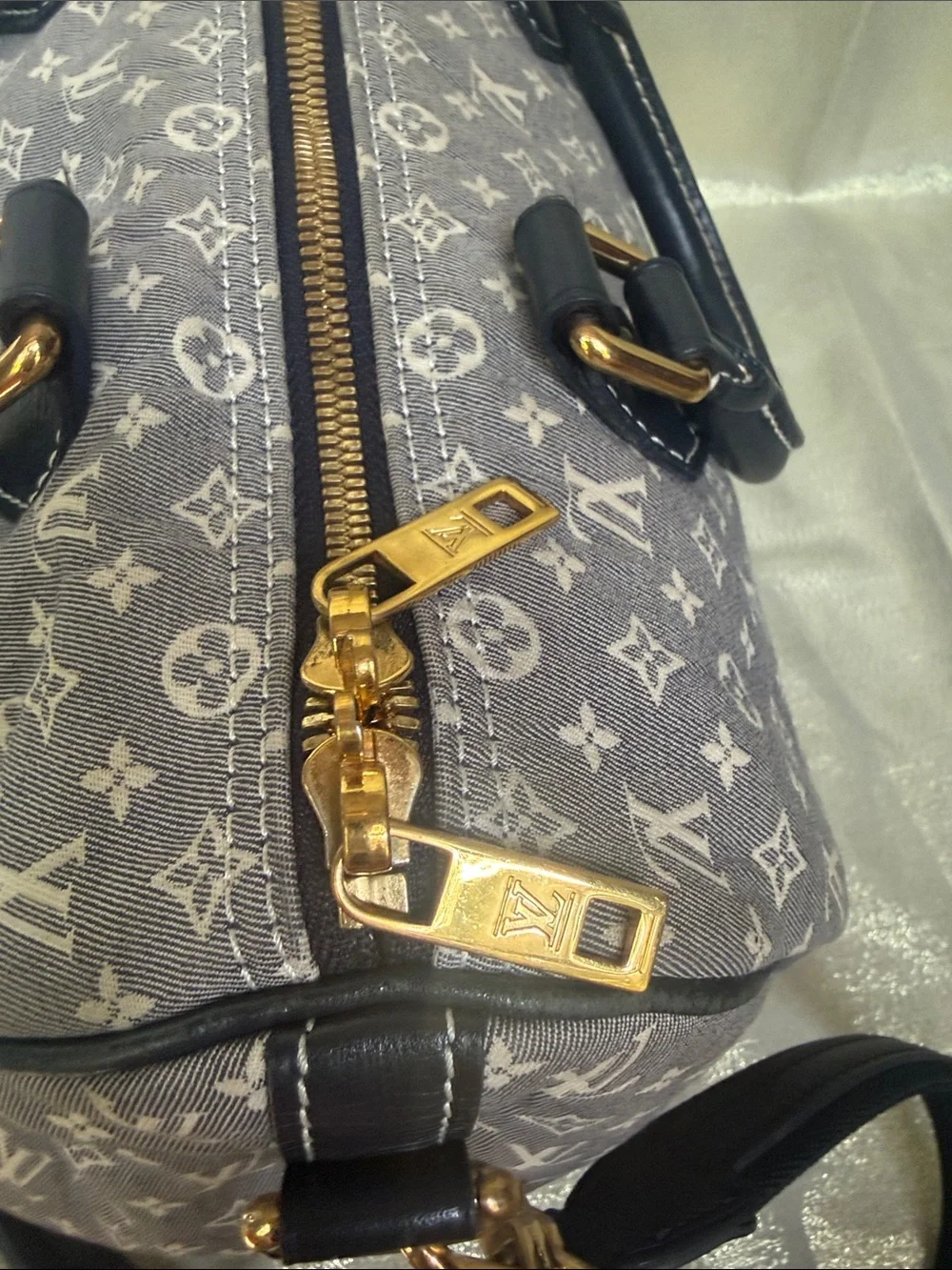 Louis Vuitton Encre Idylle Monogram Speedy Bandouliere 30 with crossbody strap